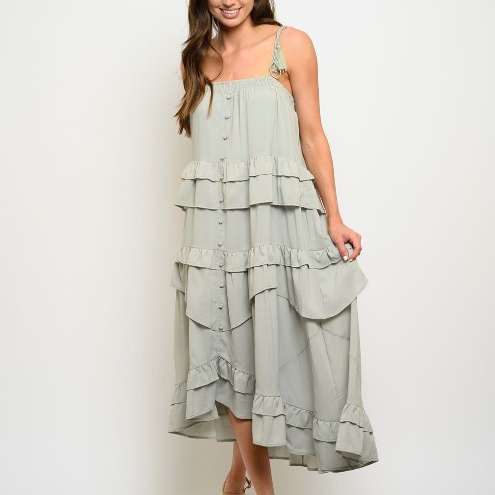 Storia Pale Green Ruffle Tiered Relaxed Fit Midi Sundress Size Large NWT
